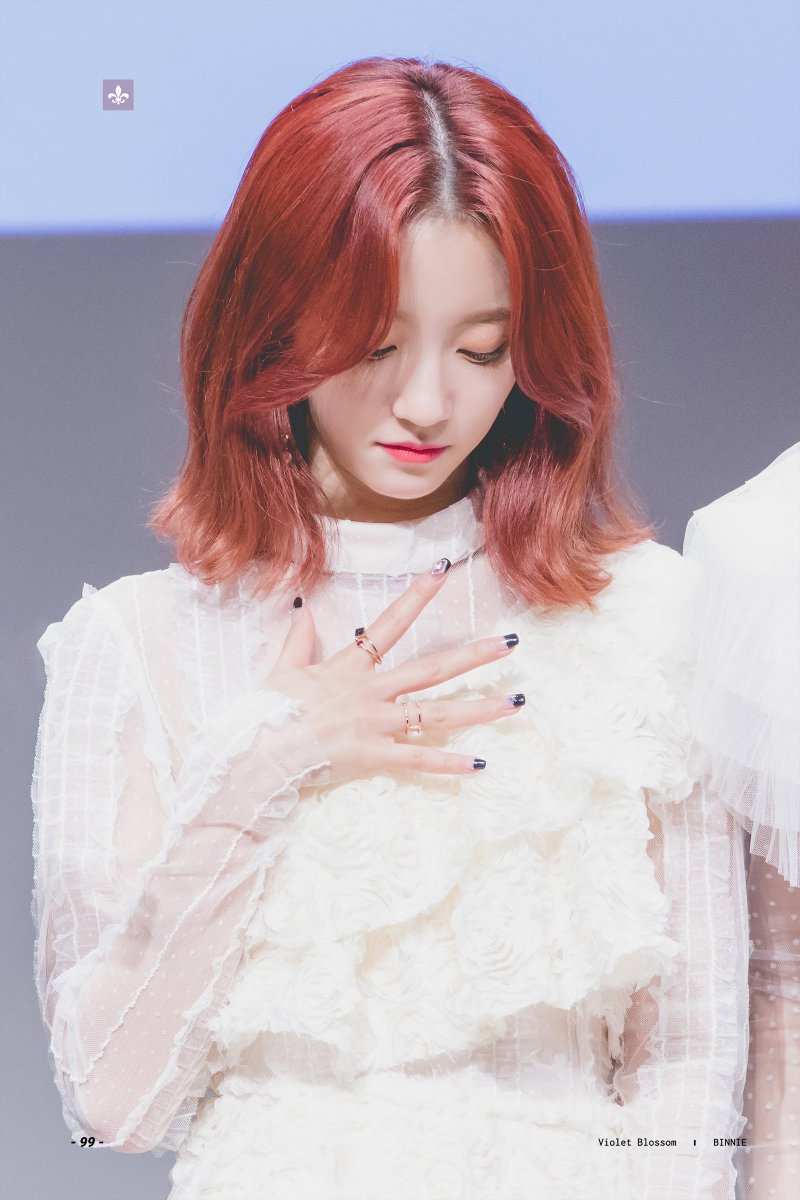 180929 #비니 #Binnie #배유빈 #ビニ #오마이걸 #OHMYGIRL
<a href="/WM_OHMYGIRL/">오마이걸 (OH MY GIRL)</a>