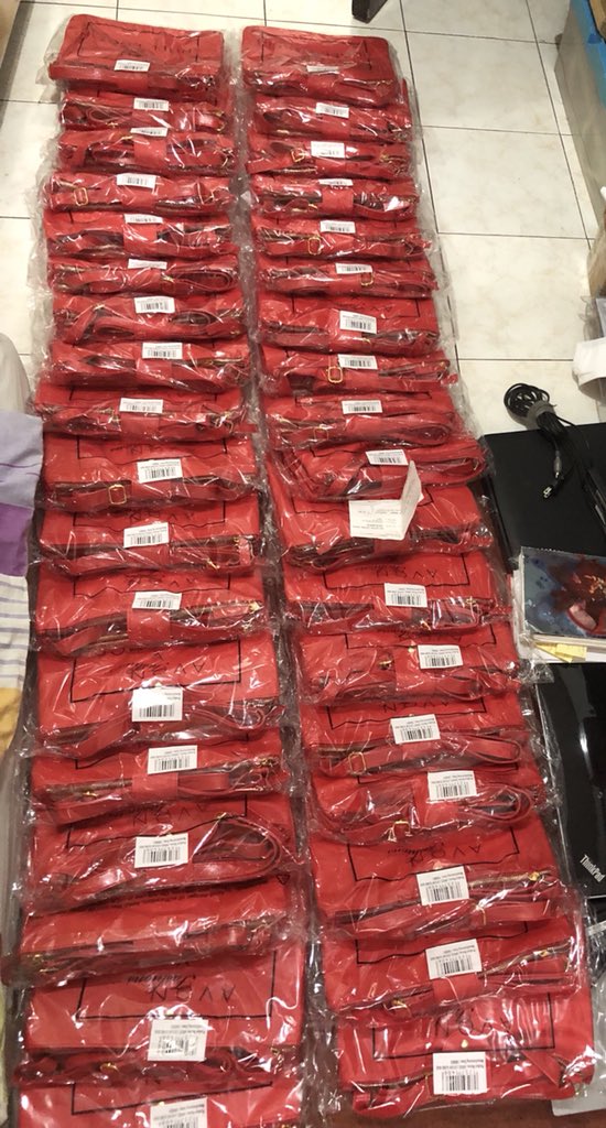 sweet17claire's tweet photo. Sold out sa Avon Pasay Branch.@AvonPH @143redangel @teamangelph 
#DesignedbyanAngel #AvonFashionxAngelLocsin https://t.co/DAaDabYmm1