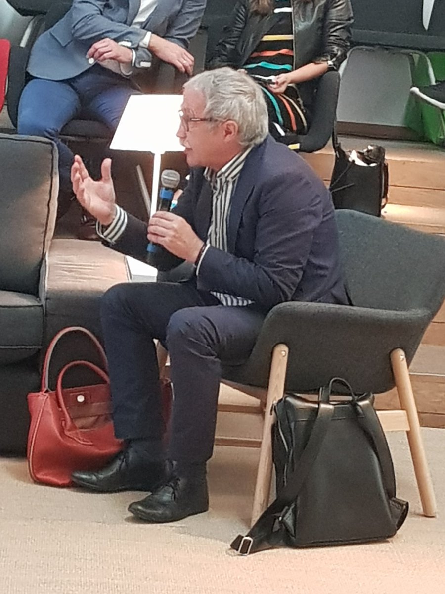 quistestarlov's tweet image. #NoHayDolor #complementar "Trabajar desde todas las vías posibles" "Clave: Apertura"
El ejemplo de @escpacientes debería saltar a todas las comunidades. 
Insistimos en que la #clave es la #información tanto a #pacientes  como a #profesionales #pacientequesuma