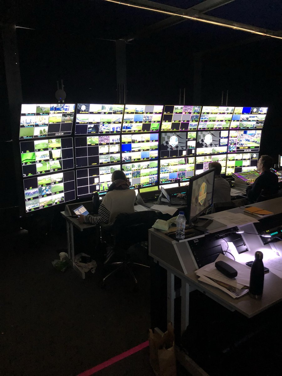 RFBYEUROMEDIA's tweet photo. Bravo aux Européens qui ont remporté hier la #RyderCup au @legolfnational. Bravo aussi aux équipes d'#EuroMediaGroup : @ctvob @EUROMEDIA_ #BroadcastRF et @ACSMediaUK qui ont assuré une production hors normes pour @EuropeanTour et @canalplus diffuseur FR. Belle performance groupe! https://t.co/1AhsDeqLo7