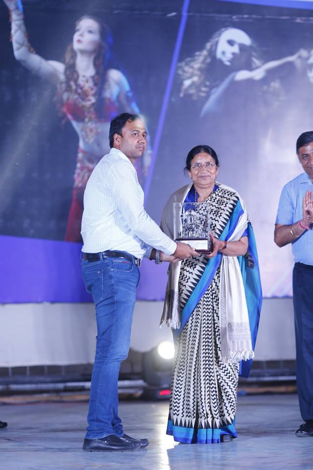 MMDUmullana's tweet photo. #UniversuMM_2018 : #Closing_Ceremony

Words will not be enough to express the vigorous and #enthusiastic atmosphere witnessed during the 4-day #extravaganza.

#UniversuMM_2k18 #Mega_Youth_Festival #Think_Learn_Succeed (Tweet1/1) https://t.co/I7El457S9e
