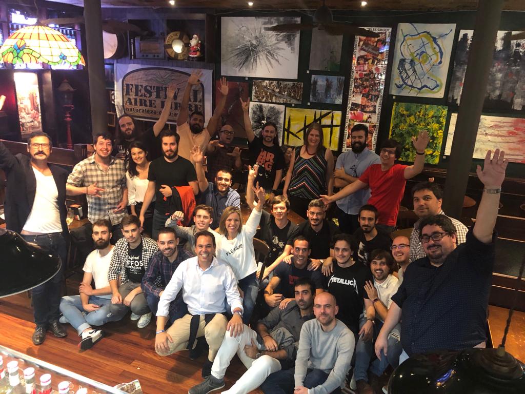Corunet's tweet photo. 🎉🍰🎂 ¡Estamos de 18 aniversario! 🎂🍰🎉
Y nos estamos todos los que somos, pero somos todos los que estamos.
...
#aniversario #acoruña #software #developers https://t.co/WLKShbBICs