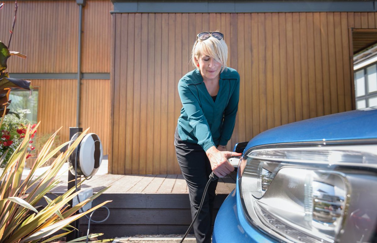 700 #electricvehicle drivers were recruited into the Electric Nation project - the world's largest smart charging trial. Find out more with the project smart charging summary guide : bit.ly/2M5IvyA #innovation #EV