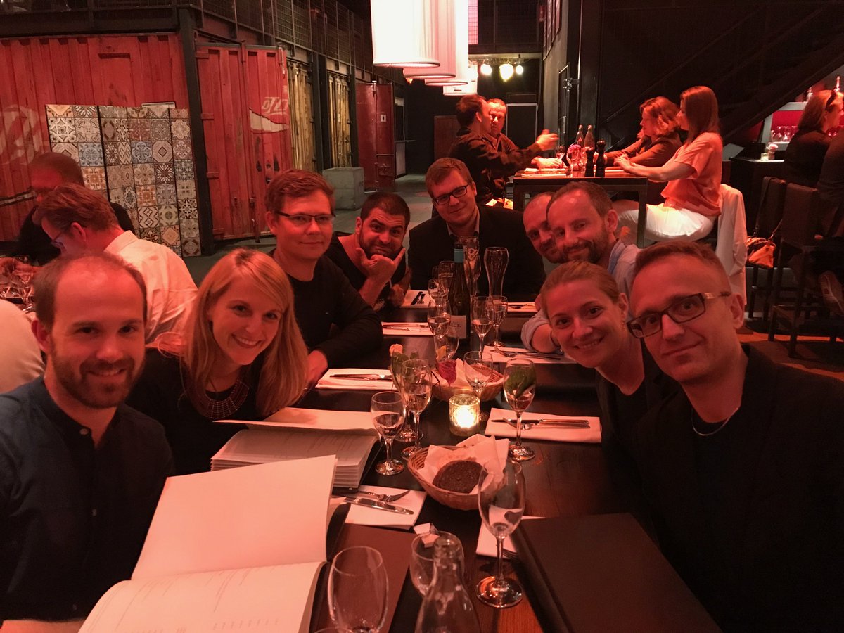 Ihr Lieben, vielen Dank für diesen super Abend - auf zu neuen Taten :-).