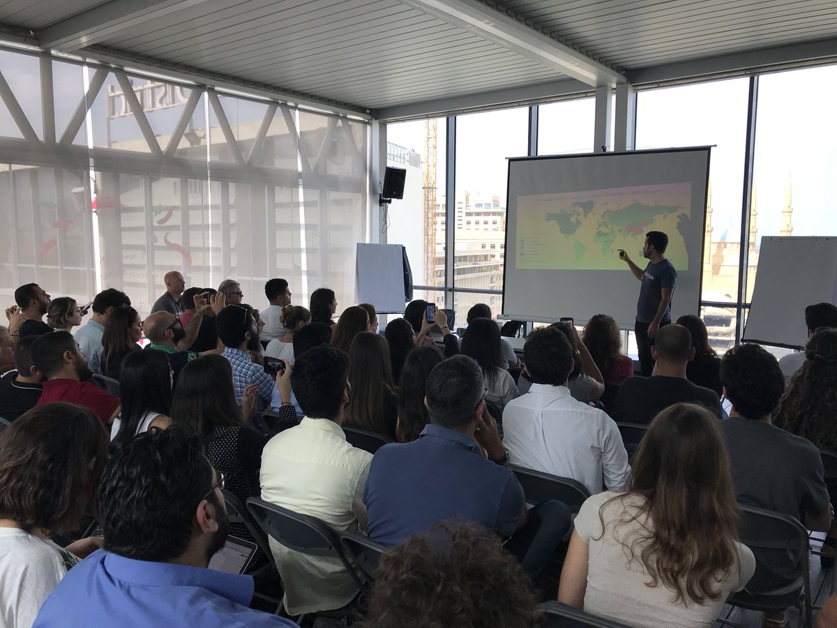 BeirutDigitalD's tweet photo. A major commerce on the rise now for #Facebook &amp; #Instagram is #Augmented Commerce where people can use #AR tools to try on different things! #SMB101 #FacebookMENATechWeek2018 https://t.co/elfiwiUFNP