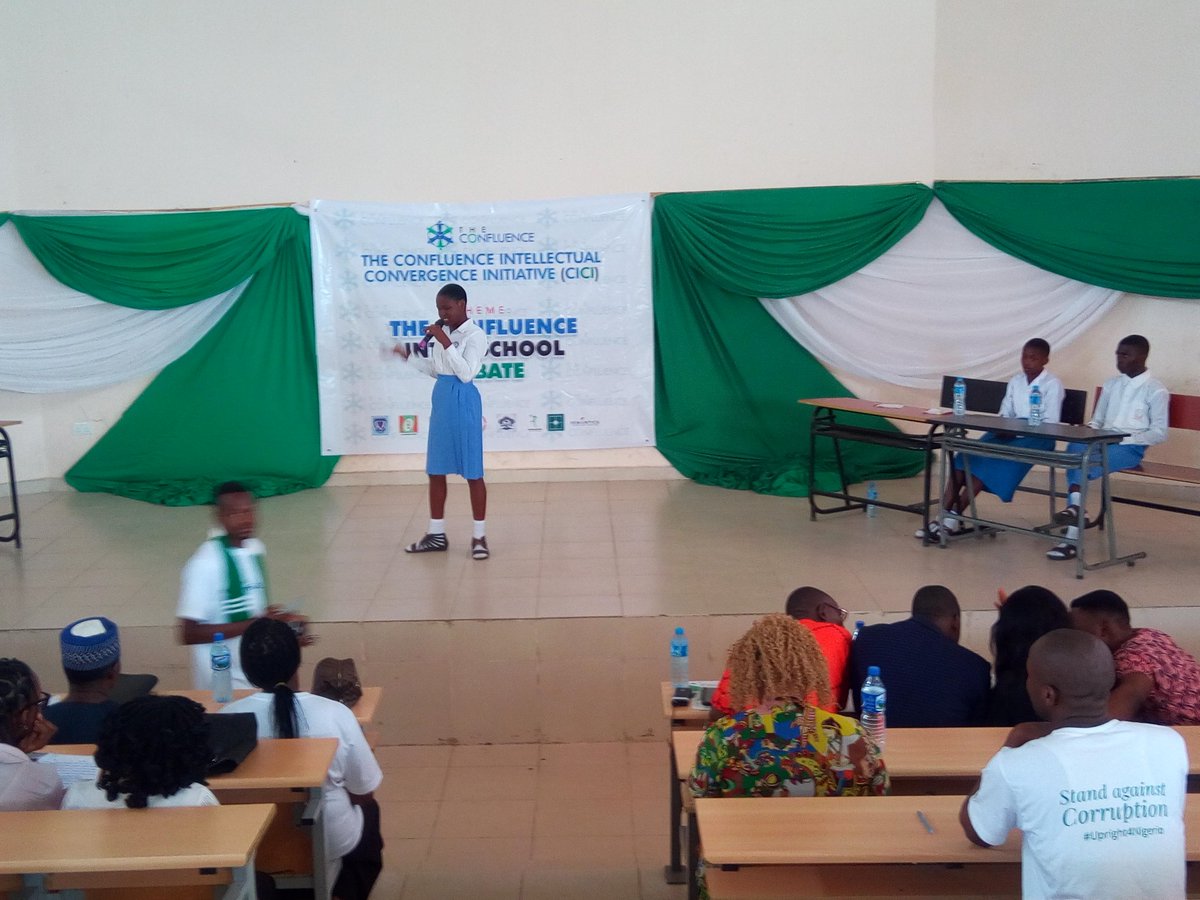 vianneyvick122's tweet photo. The Confluence Inter-School Debate with the speakers from Baptist High School versus Government Day Secondary School
#CICI
#ConfluenceInitiative
#InterSchoolDebate
@Daraofourtime @pibcidng @YALINetwork @yalikogi @YaliAbuja @ActionAidNG @ActivistaKG @ActivistaNG https://t.co/q6Z2tPoB9J