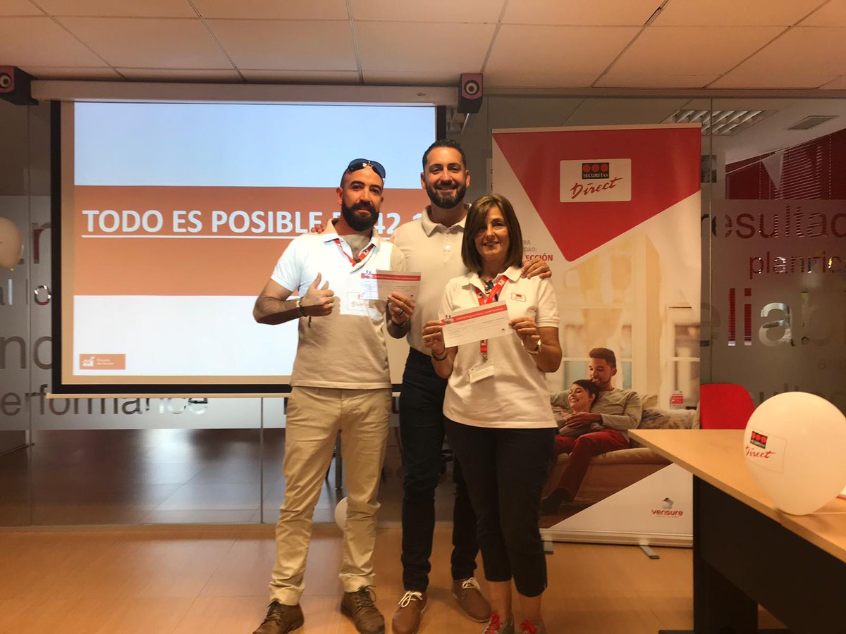 MSuaPar's tweet photo. Gracias a nuestros compañeros por referir personas y ayudarnos a crecer. @comercial_sd @Raquel_SD_ @ivanoterodiz2 https://t.co/xXHPjhdyi2