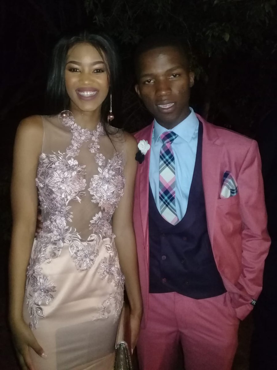 Que72869957's tweet photo. Prom 2018 https://t.co/4wVNGTj0wB