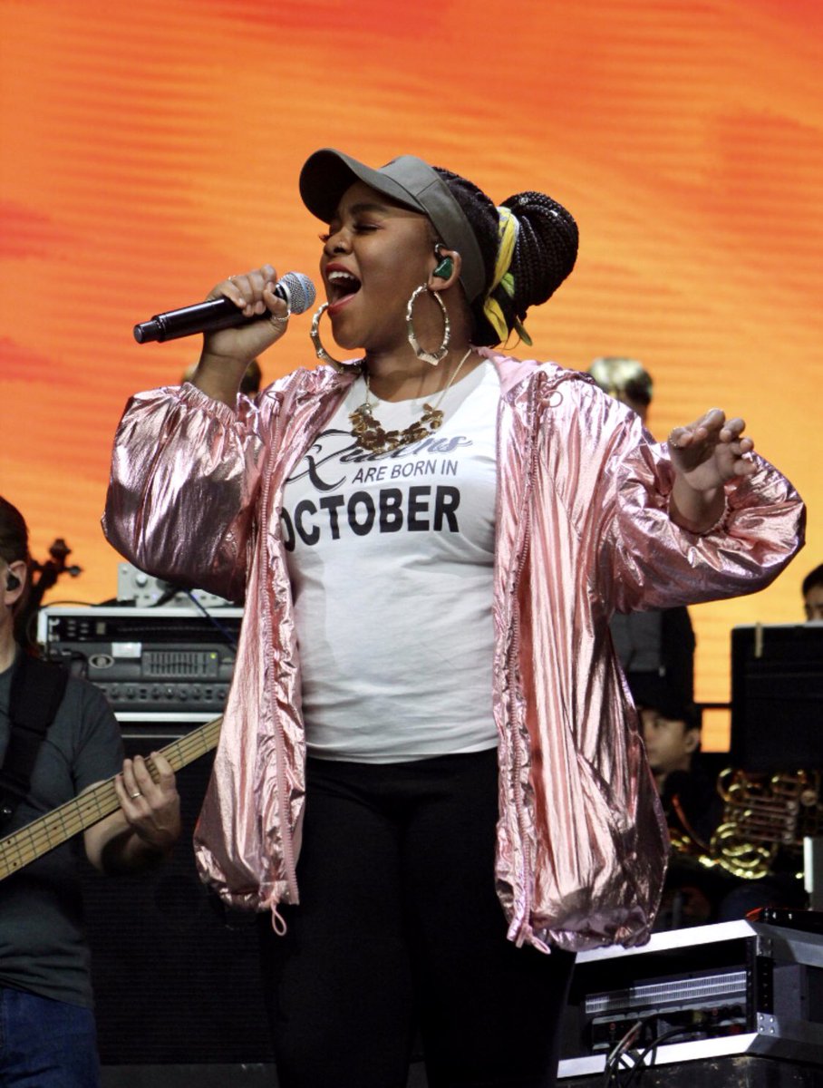 therealLEBO_M's tweet photo. Itโs my beautiful Refilwe aka #refisingsโs birthday. Refi I am eternally grateful you chose me to be your father and blessed to live long enough to see you become the amazing woman and talent you are. Happy birthday and many more blessings to you. I love you... Pops ๐ https://t.co/rDM29s8Hdt