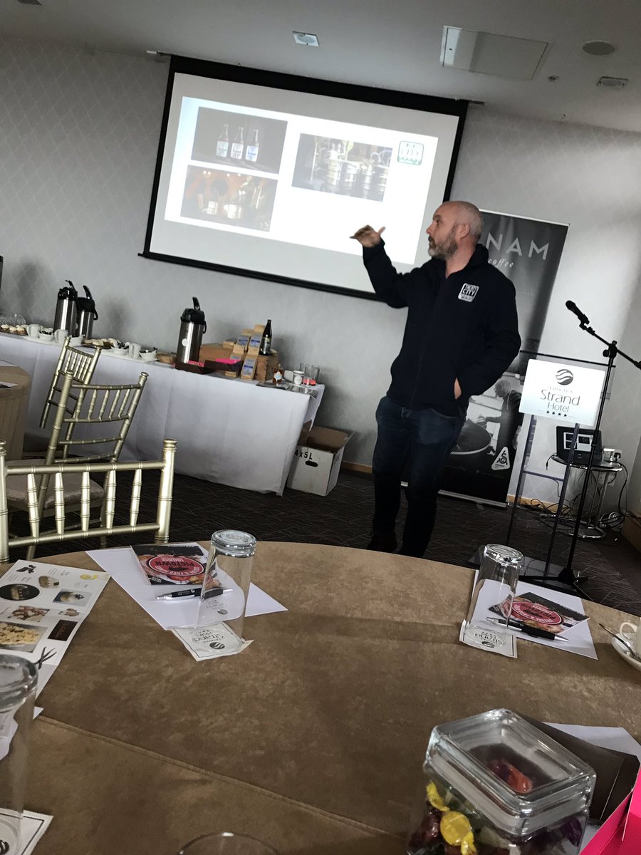 Great founders story from @TreatyCityBrew @PigtownLimerick  in @LimerickStrand ! @LEOLimerick @LEOCountyClare #irishfoodproducers @TheMilkMarket 🍻💚