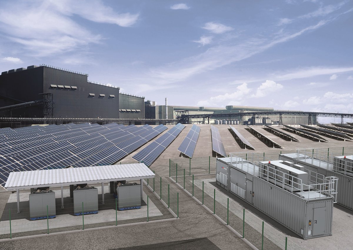 MiningMagazine's tweet photo. .@RollsRoyce is investing in #Germany-based start-up company #Qinous, a global provider of #energystorage and control systems, and adding turnkey #microgrids to the portfolio https://t.co/wrFbJpVDBf @rrpowersystems @RollsRoycePress @qinous_user #mining #energy #power #investment https://t.co/58PhmU0NPW