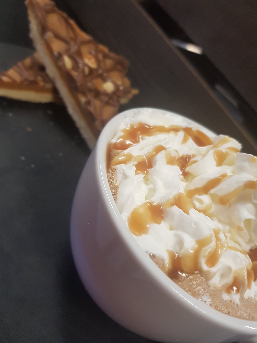 InterestingEating Co tweet media