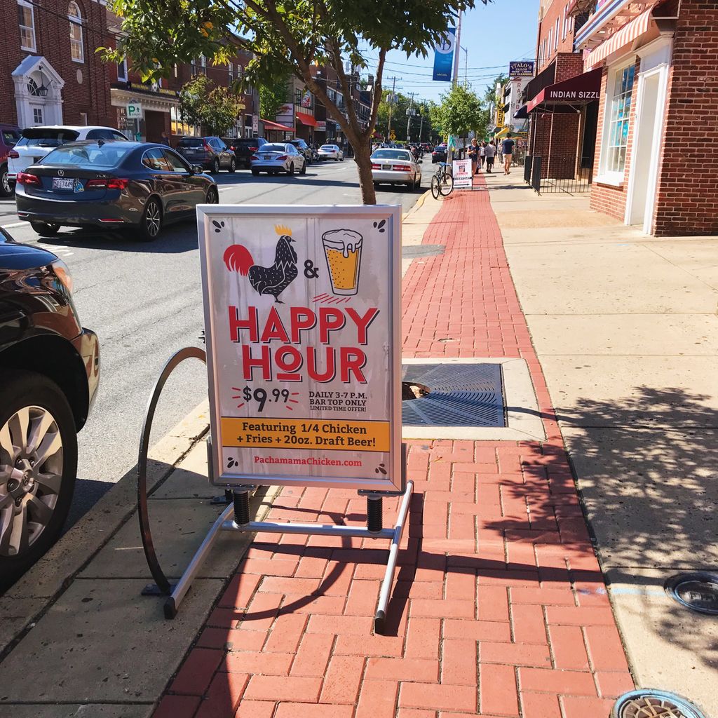 zzhousedesign's tweet photo. Check out the new signs at Pachamama, designed and illustrated by senior designer Mike Lee 🐔🍗😍 #design #illustration #marketing #branding #shoplocal #eatlocal #clientlove https://t.co/1LcZNkMpET