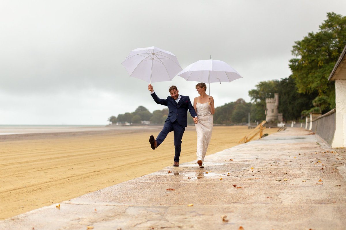 s0ulsurfing's tweet photo. Great wedding photos WHATEVER the weather (because even on the Isle of Wight it's not sunny every day!). Check out the wedding page on my website for 2019 wedding photography packages. #wedding #photography #isleofwight #pureislandhappiness https://t.co/kIOJezNEPw