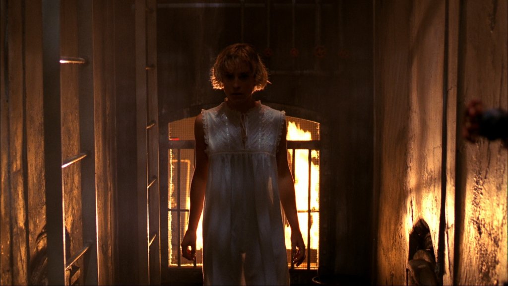 RebelsConscious's tweet photo. A Nightmare on Elm Street (1984) https://t.co/GfEdEjUgzl https://t.co/QKoiRGd6U7