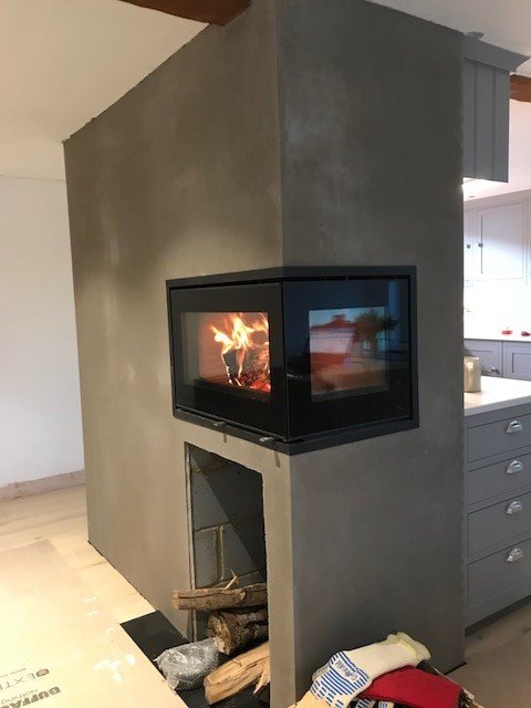 WDWoodStoves's tweet photo. Have you seen any of our recent installations of wood burning stoves? A wood burning stove can really bring a room to life.....
#woodburningstove #makesaroom #fire #cosy #itsthattimeofyear #chillymornings https://t.co/hntKqa8tjL