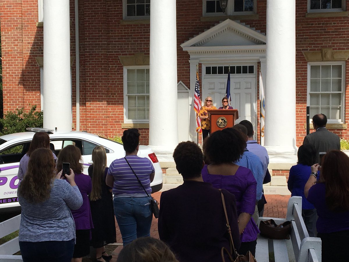 The daughters of Carolyn Miller speaking at our #GoPurple event. #cfield #domesticviolenceawareness   ⁦<a href="/ChesterfieldVa/">Chesterfield County Government, Virginia</a>⁩ #carolynmillermemorialfund