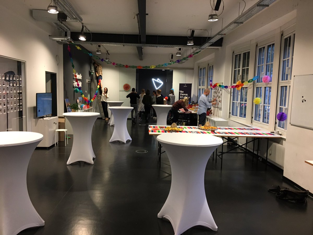 pvoznenko's tweet photo. Preparing our #FINEWAY @thefineway office for Tech, Tacos and Tequila evening! Guests are welcome to come by at 19:00! ;) We will talk about how #AI and modern Tech are disrupting Travel industry. #BitsAndPretzels https://t.co/eAaP2hO1Da