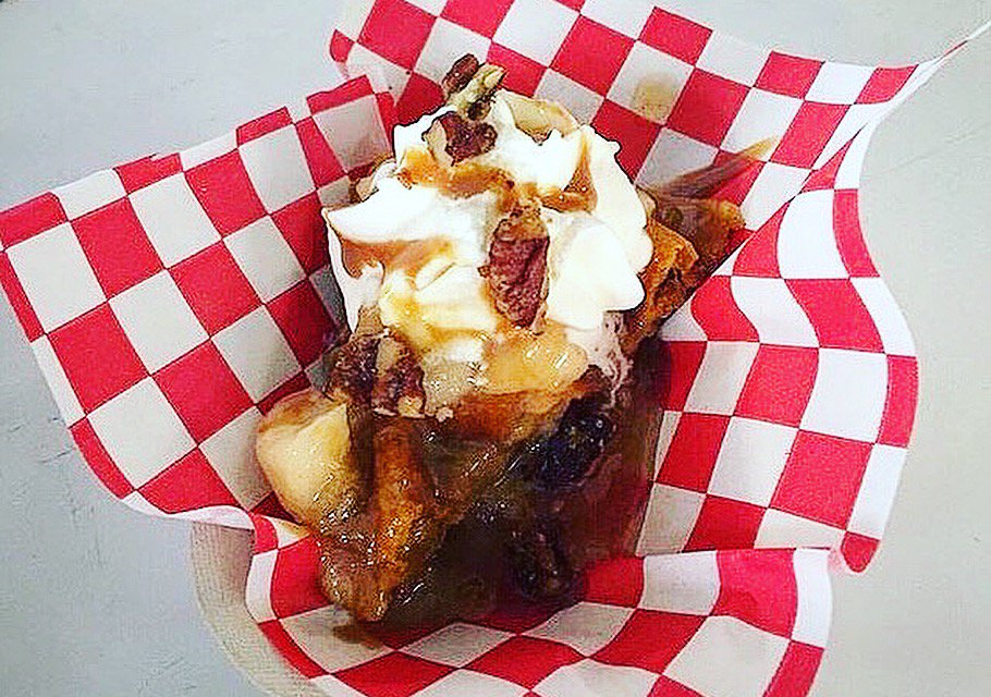 MarketFreshNS's tweet photo. Pumpkin waffle, apple compote, and candied pecans - find this treat at the Market Fare Dinner at @TruroMarket this Wednesday! This event is the first of a market event series sponsored by Select NS, who are helping to offer student tickets for $10! #everydaylocal https://t.co/CrGUkTqq7y