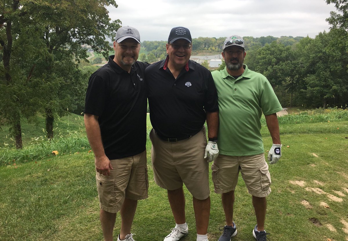 JasonLambTV's tweet photo. Good start to the week playing with @KrisKetzKMBC and KCPD’s Brad Dumit in the KC Fraternal Order of Police scramble at The Deuce @kcfop @JeaneneKCFOP https://t.co/wAyyWh5cm4