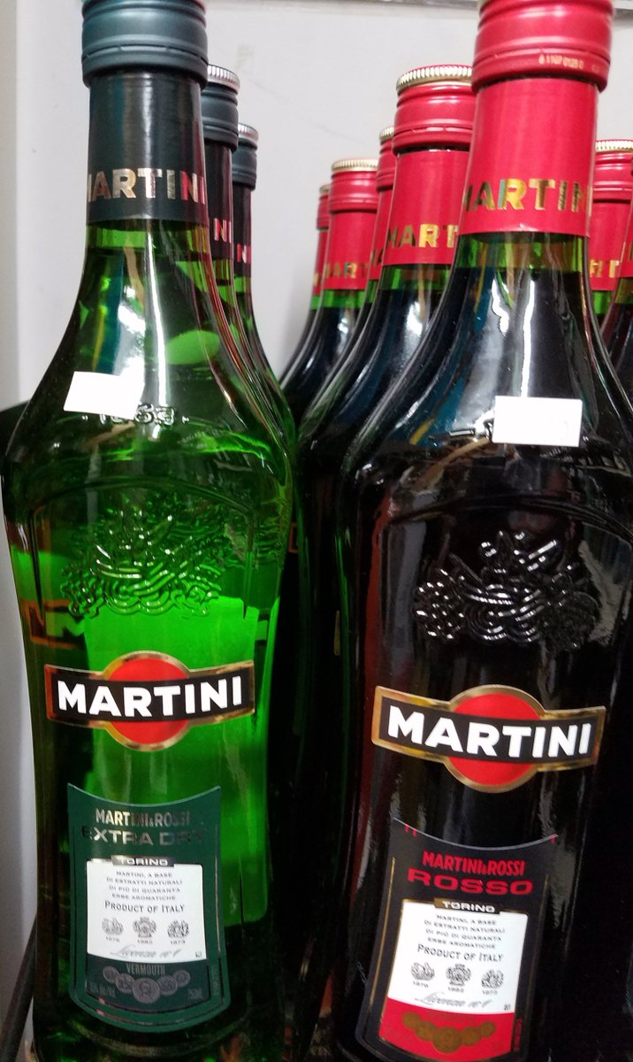 BulldogPackage's tweet photo. Martinis are the perfect drink for game night. Come get your ingredients! #bulldogpackage #martini #mondaynightfootball #msu #starkville #hailstate https://t.co/Rw7rBmFt1Y