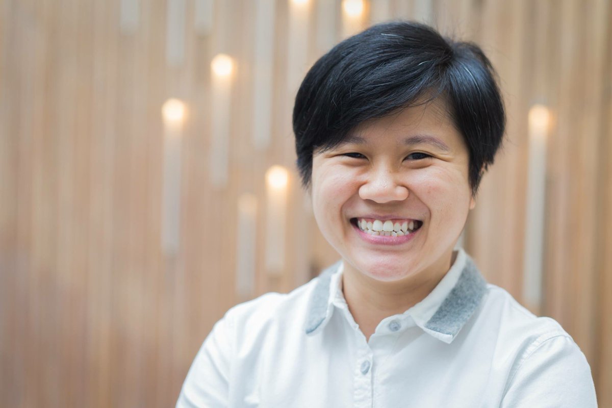 RaburnCallie's tweet image. RT SportsEmpower: Meet the #GSMP2018 🌎: EeLaineChee 🇲🇾, an international sports programming consultant, wants to create a sustainable women’s ice hockey program in #Malaysia. She will be mentored by secohig at NHL. Read her bio:
globalsportsmentoring.org/global-sports-…