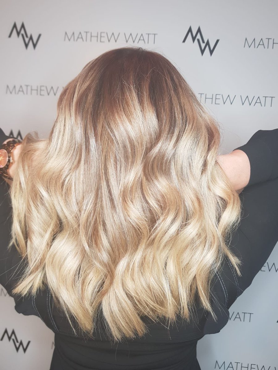 MathewWattSalon's tweet photo. B A L A Y A G E  G O A L S
•
thinking about having some colour done? Book in with our team of experts for your complimentary colour consultation... this stunning look was created by CLAIRE...
•
#hair #balayage #edinburgh #edinburghbalayage https://t.co/xErEiI7Mfz