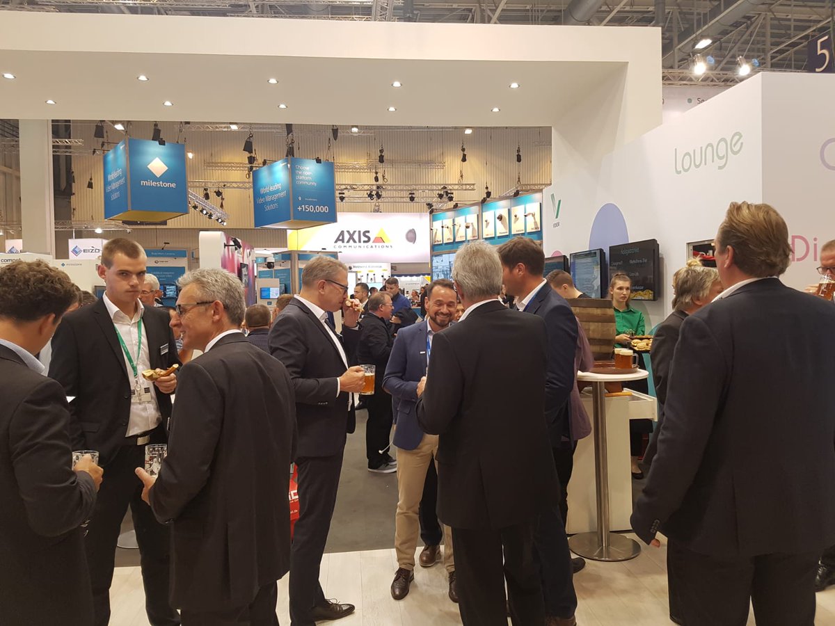 IDISglobal's tweet photo. Here's a big thank to all the visitors to our stand at #SecurityEssen18 last week.  A special thanks goes to our partner @VIDEOR and in particular to Christoph for his daily #DirectIP presentations. Here's some of the best photos from last week's event. Enjoy! #CCTV #surveillance https://t.co/YHVdkYMrUz