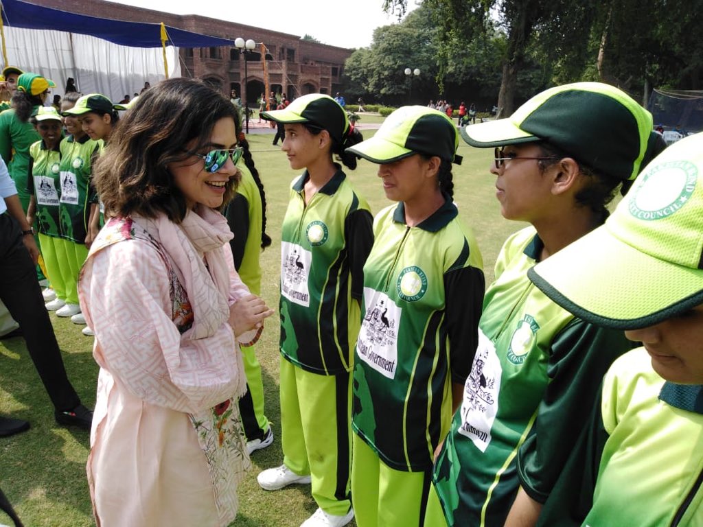 SumranaYasmin's tweet image. An inspiring day with @PakBlindCricket &amp;amp; @brienholden - great match for selection of first Pakistan Women Blind Cricket Team. Young, confident girls are our champions! Special thanks to @AusHCPak for her support to promote social inclusion in Pakistan.  #visionforeveryone
