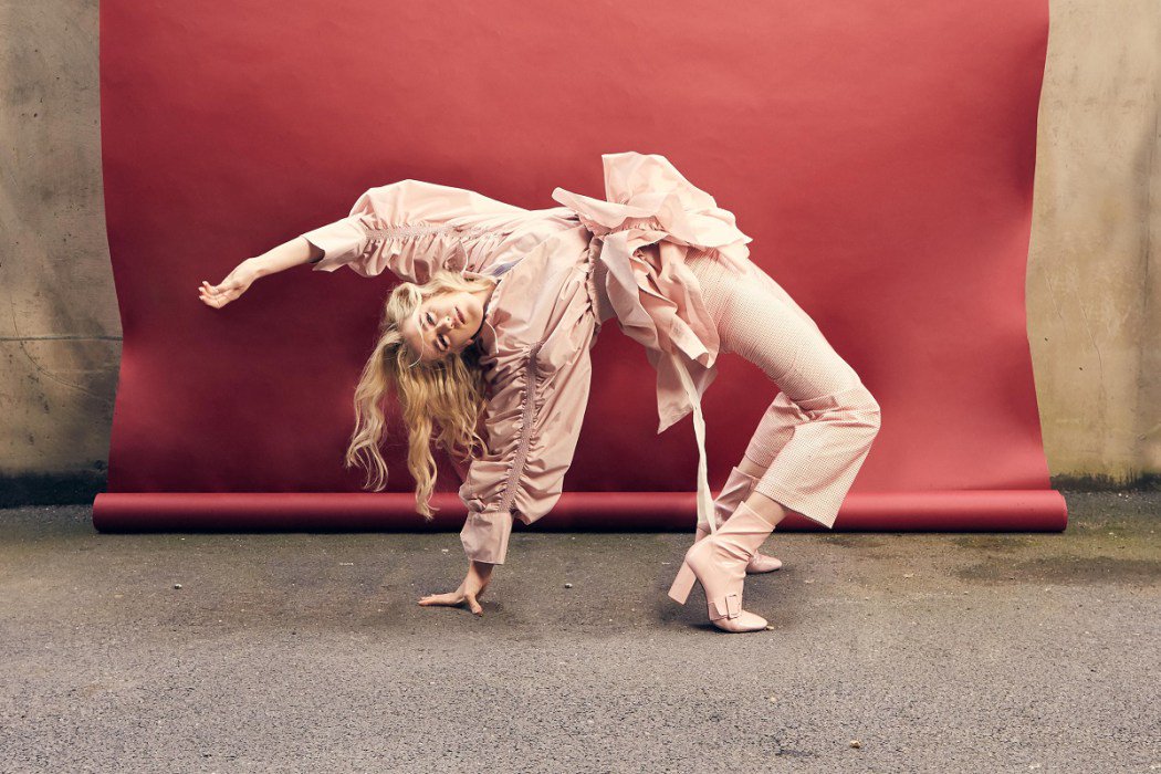 NEW MUSIC DISCOVERY - 01.10.18 ft. <a href="/StarlingsWorld/">Starling</a> <a href="/MrWintersEnd/">Winters End</a> <a href="/IamSamShaky/">Sam Shaky</a> @SimonXOmusic <a href="/RukhsanaMerrise/">Rukhsana Merrise</a> <a href="/CaeloBand/">CAELO</a> <a href="/PartyPartyNails/">Party Nails</a> <a href="/StrangeWeekend/">strangeweekend</a> <a href="/HuskyLoops/">Husky Loops</a> <a href="/GreenChildren/">TGC</a>... mysticsons.com/article/new-mu…