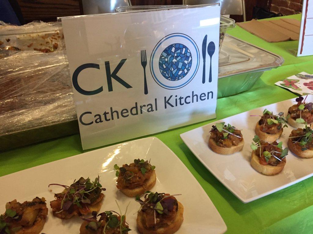 Tammy_Paolino's tweet photo. Thank you to @CathedralKitch &amp; Kate Jones for making #WasteNotNJ a memorable evening &amp; for supporting @Camden_CFET @cpsj @FnFTavern https://t.co/7HlNS6V8Jo