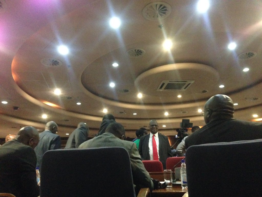 iZimPhoto1's tweet image. #Zimbabwe full house as journalists and bankers gather to hear RBZ Gov John Mangudya deliver his Monetary Policy Statement at the #RBZ 

I wonder what is in store for us, reminds me a bit of the old GONO days! 
#bondnotes
#zimdollar
#currency
#inflation