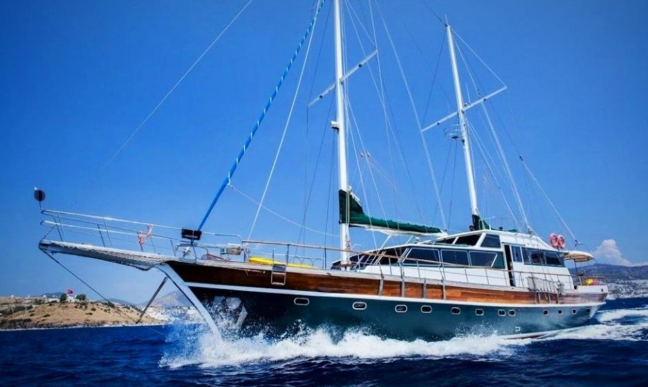 boatafloatuk's tweet image. 'Golden Glory' the 80ft Gulet available for skippered charter, accommodating up to 12 guests for just £600.00 per day!
The perfect way to explore the Turkish riviera.

#bodrumyachtcharter #turkeyyachtcharter #gulet #guletcharterturkey #turkishrivieralife