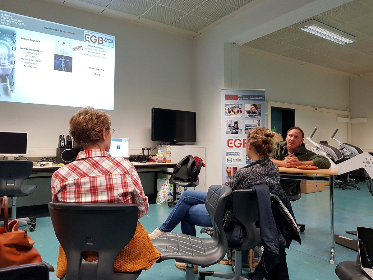 Egb Koln Di Twitter Wie Geht S Weiter Mit Der Digitalen Entwicklung Des Menschen Spannende Antworten Bei My Eworld Von Arno Meyer Steinhaus Und Detlef Steppuhn Zum Thema Smarthealth Smartbody Egbkoeln Egb Digitalisierung