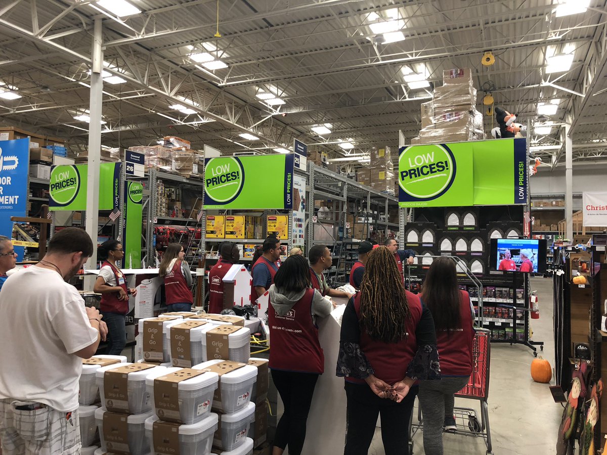 Lowes 1849 tweet media