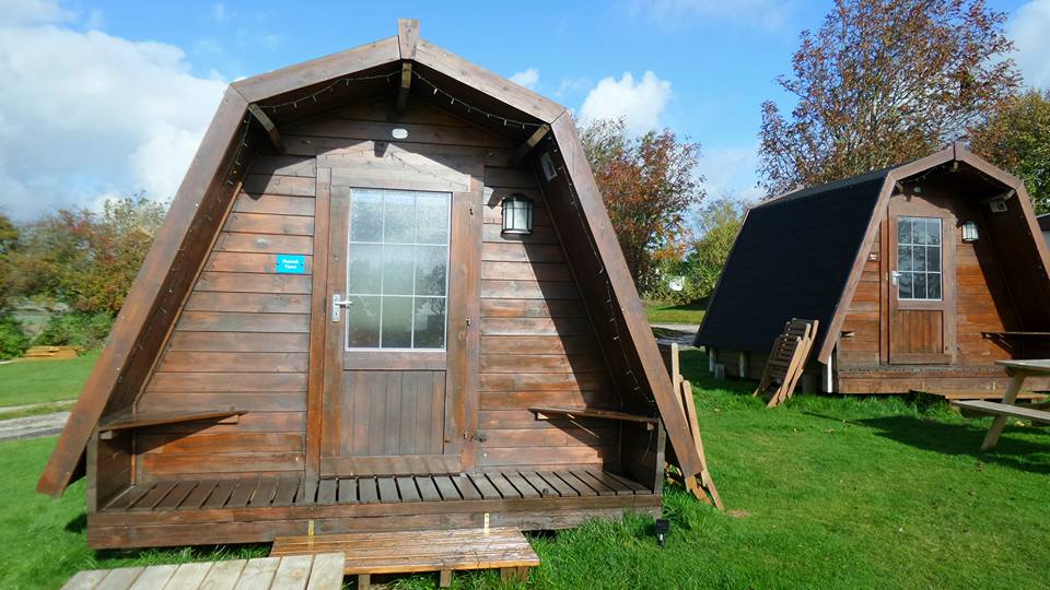 cabinbookers's tweet photo. Just £35 per night! 😲

Cosy camping cabins with stunning views of the Yorkshire countryside: https://t.co/fUCrrslnvU #nature #holiday #UK https://t.co/isSB70KR33