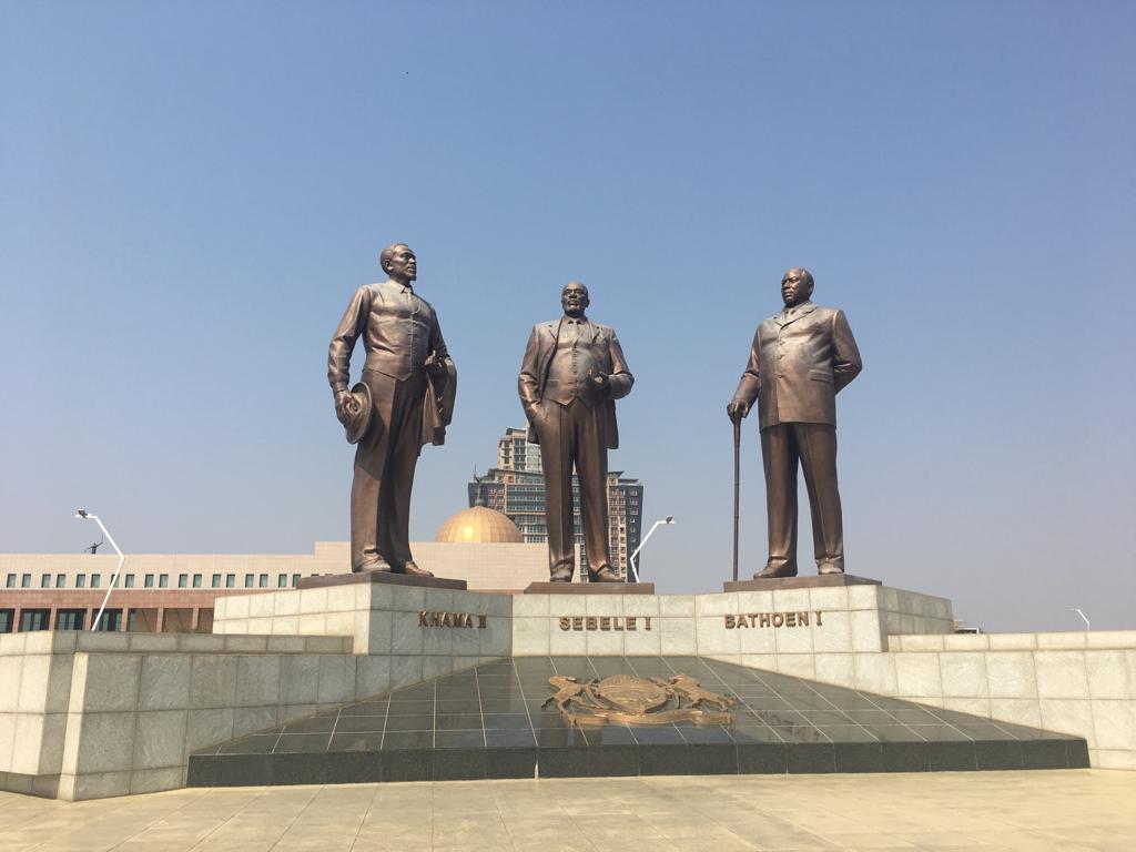 csscoe_mt's tweet photo. Happy 50th #IndependenceDay #Botswana! Big celebrations in #Gaborone and at the #ThreeChiefs Monument! 🇧🇼 https://t.co/1kX0QdjDei