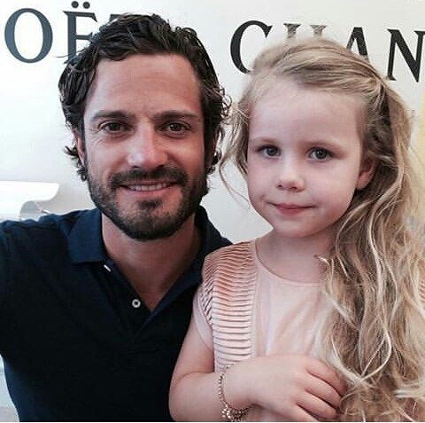 Prince Carl Philip tweet media