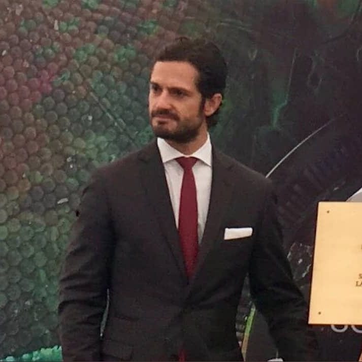 Prince Carl Philip tweet media