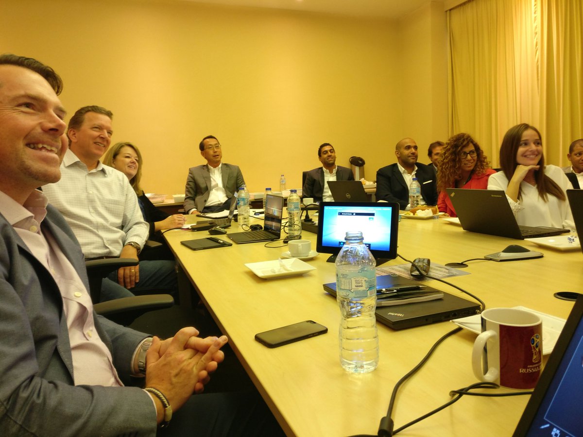 Getting down to business with @kcdellemc <a href="/jsalerno10/">John Salerno</a> @SEOpsGuy @shegeek_dell <a href="/BGrubelnig/">Bernhard Grubelnig</a> and the Presales leadership team in Cairo #PSSfirst
