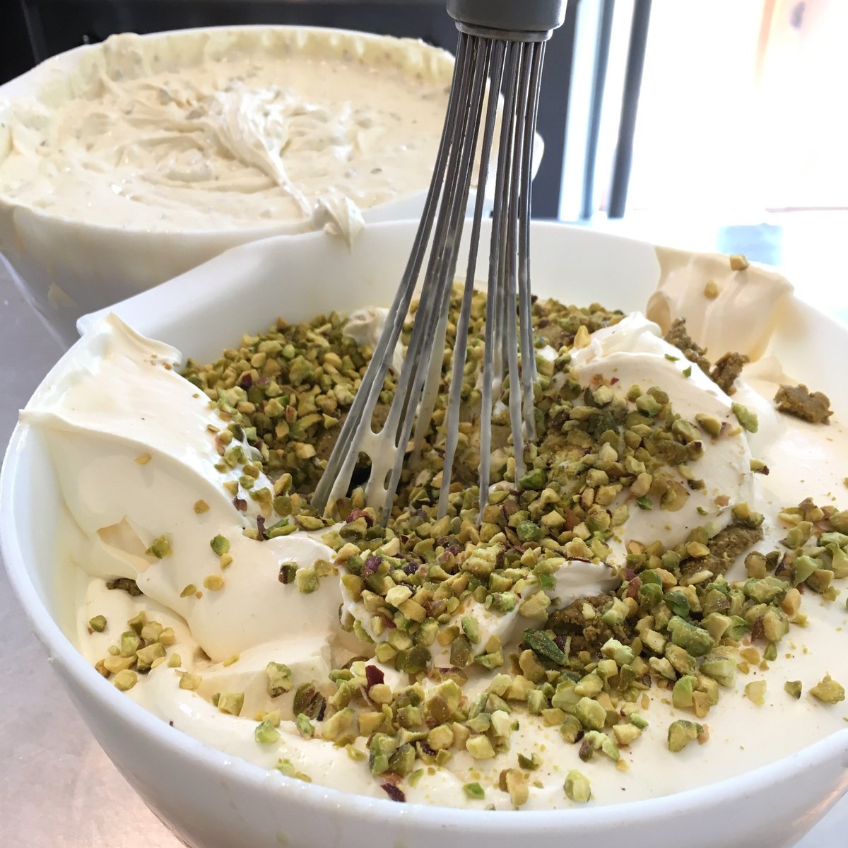 SimplyIceCream's tweet photo. Made using nibbed pistachios and raw pistachio paste with NO colours or flavourings, we've put the ultimate homemade spin on this classic flavour. 😋 #naturalfood #pistachioicecream https://t.co/pvbWIhxkeo https://t.co/fAJ4oJt3rY