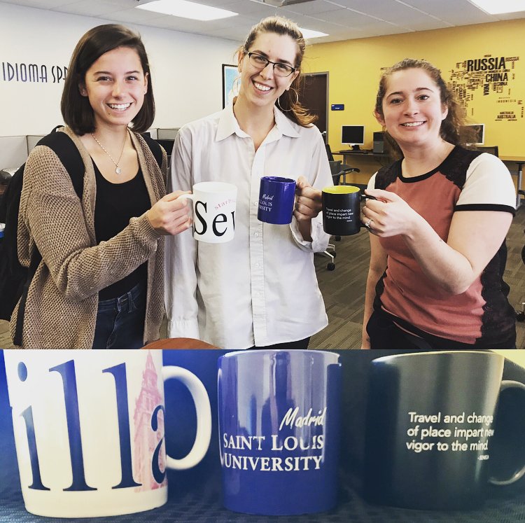 ¡Happy Monday! ☕️ 🍵 ...Heads up! In 26 days the LRC will be serving up coffee and conversation opportunities! Fri.10.26 • 3pm-5pm • MOR 3200! #polyglotcafe #bilingualBilliken #coffeeandconvo