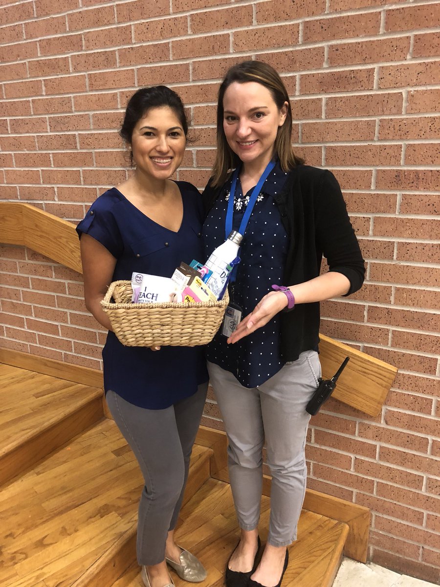 RebeccaPSelf's tweet photo. Congrats to Ms. Diaz! She won the Self’s Self Care Bingo Challenge! The best teachers are happy teachers! 😁❤️ https://t.co/ZdduQI9U3K