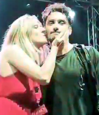 MusicWizard3's tweet photo. @alewildmonkey
Credo che questa immagine sia la più esauriente delle risposte alla sua domanda #FabrizioMoro #FedericaAngeli #OstiaSiamoNoi https://t.co/HiZL0v10tj