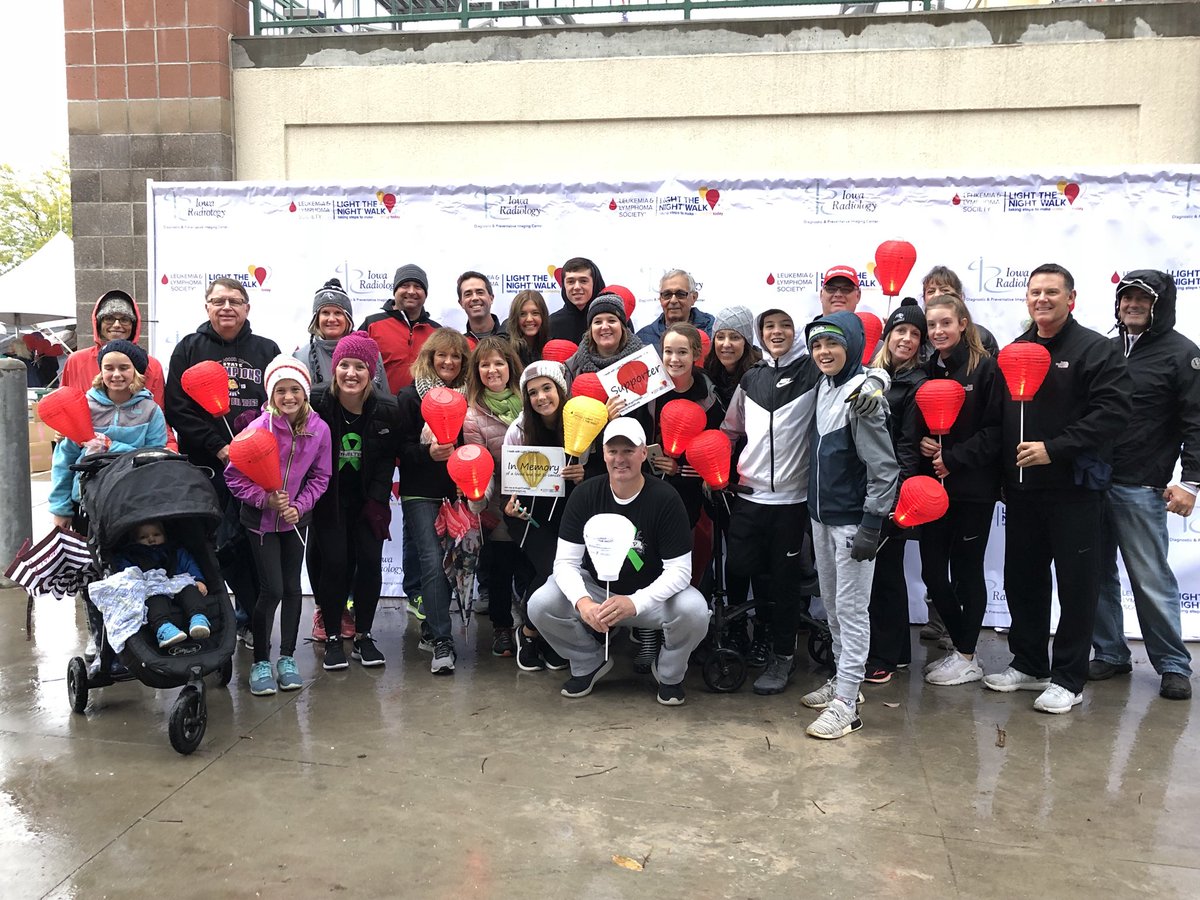 jbreeding1's tweet photo. Thanks to all who braved the elements last night to support me at the Light the Night Walk hosted by The Leukemia &amp; Lymphoma Society! @LightTheNight @LLSusa https://t.co/HEPZVFonUm