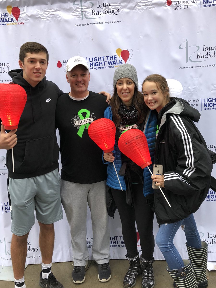 jbreeding1's tweet photo. Thanks to all who braved the elements last night to support me at the Light the Night Walk hosted by The Leukemia &amp; Lymphoma Society! @LightTheNight @LLSusa https://t.co/HEPZVFonUm