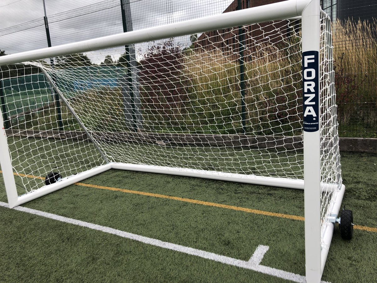 TOANSC's tweet photo. #NEWS

⚽️NEW FOOTBALL NETS ⚽️

First goal out of 8 gone on the pitch today from @NetWorldSports👍🏼 https://t.co/e0wReOdEcY