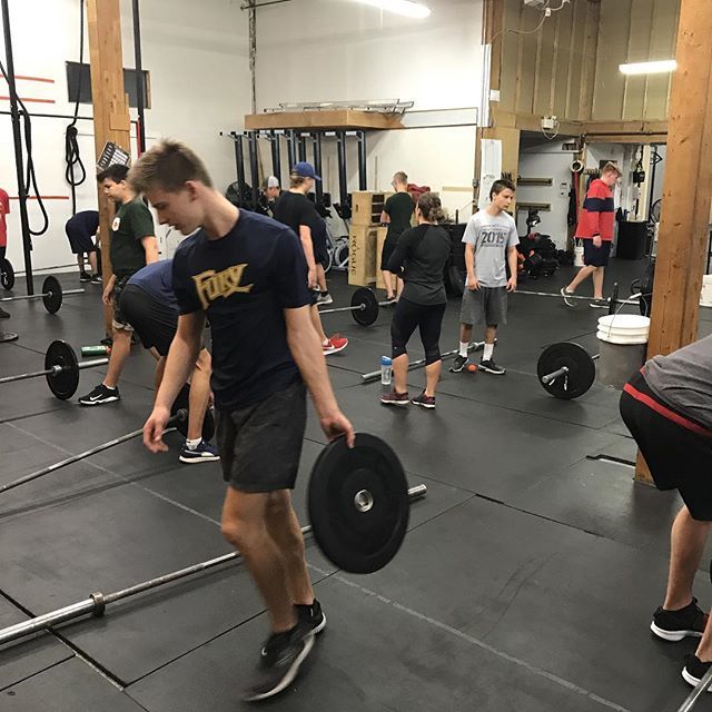 Hanging power clean #tfafuryhockey