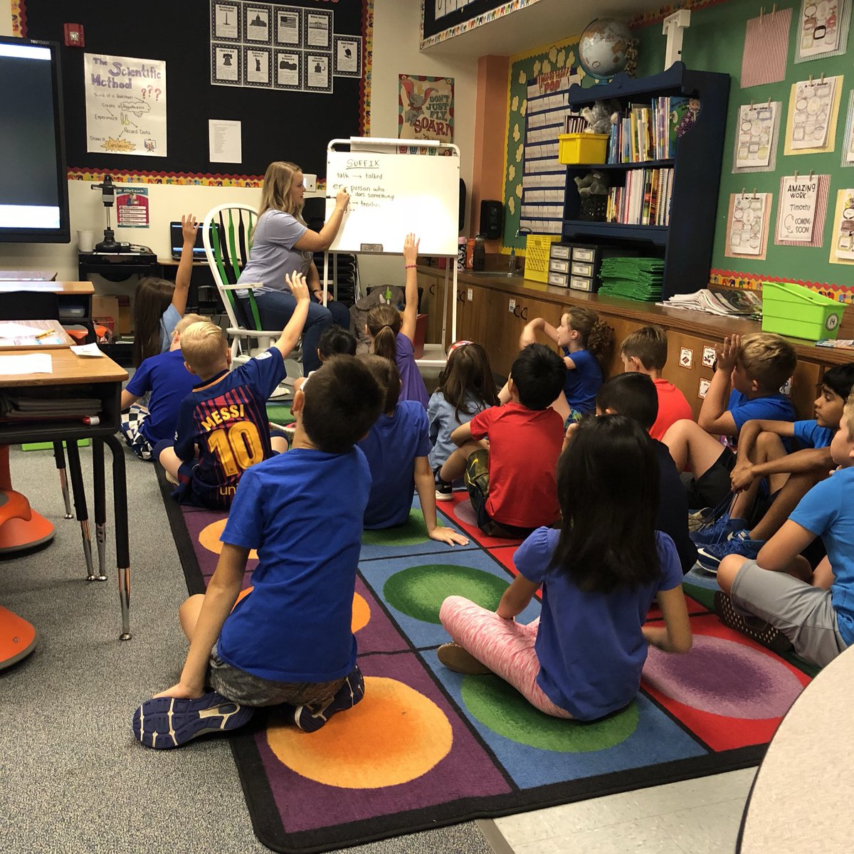 NWilliamsEDU's tweet photo. Readers in @MsThannum_JES know how to build words with root words and suffixes. #EveryClassEveryWeek #JESfamily π https://t.co/e0KuEfDqIx