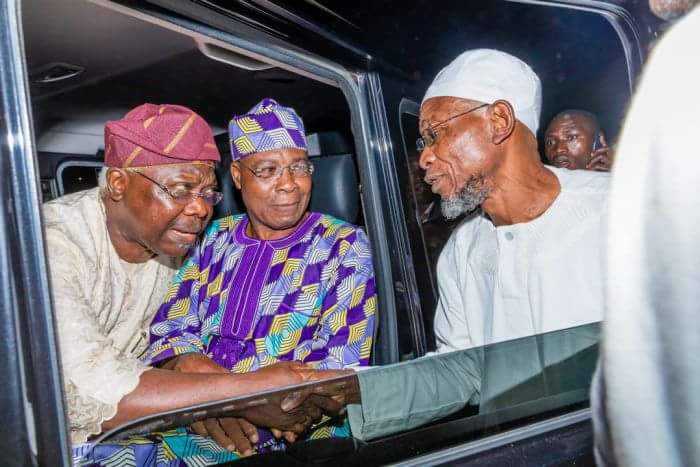 official_Beula's tweet photo. Edakun ema gbagbe balance Mi o.. Eni shey oriburuku o.. Toju bayeju, kohun mayehun O.. First bank NI monlo. Mi o NI internet banking o https://t.co/jRNwxDij72